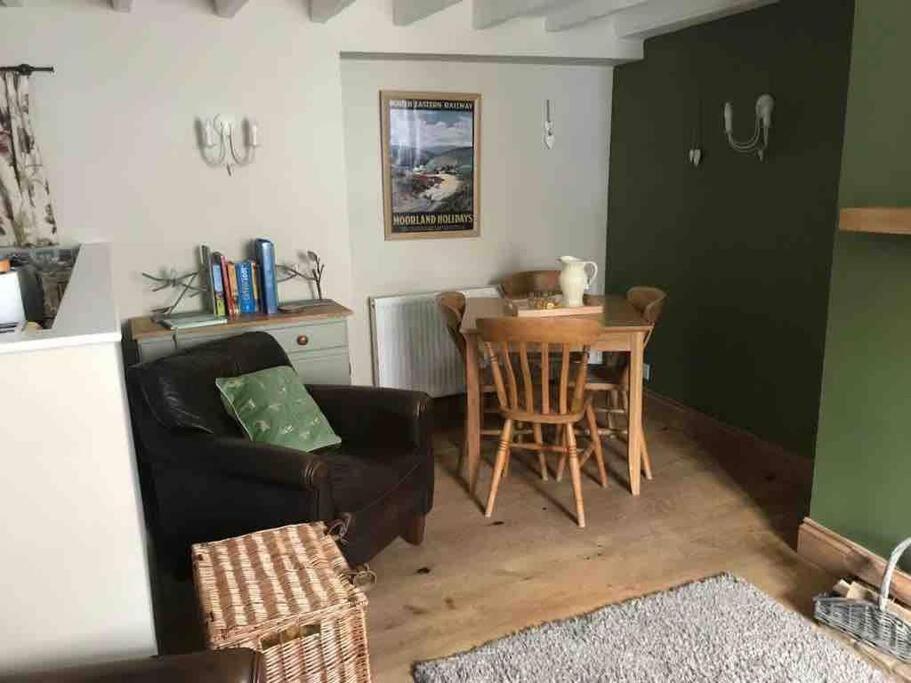 Castlegate Cottage Pickering Eksteriør billede